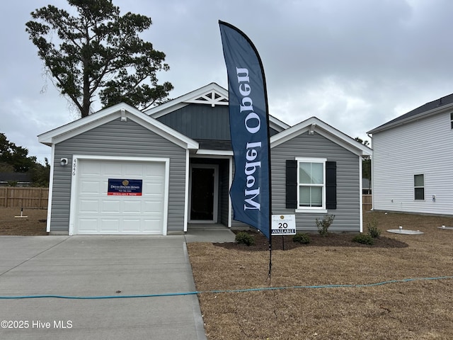 view of front facade with a garage