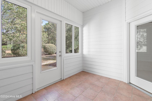 view of unfurnished sunroom