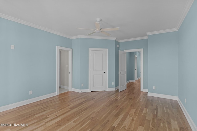 unfurnished bedroom featuring ceiling fan, light hardwood / wood-style flooring, and ornamental molding