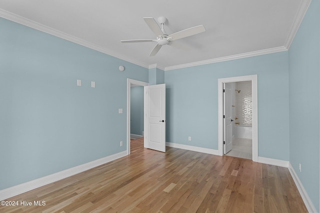 unfurnished bedroom featuring ceiling fan, ornamental molding, connected bathroom, and light hardwood / wood-style flooring