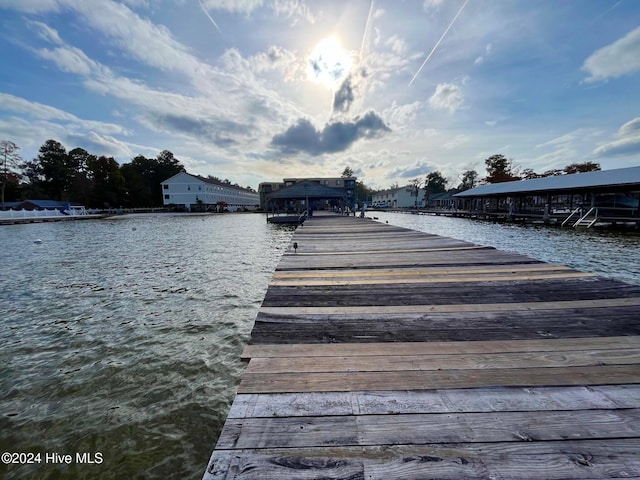 dock area featuring a water view