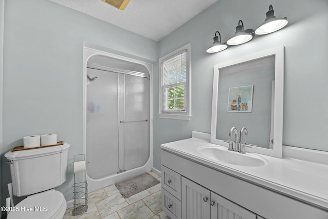 212 Outrigger Rd, New Bern, NC 28562 - full bath with a shower stall, vanity, toilet, and a textured ceiling