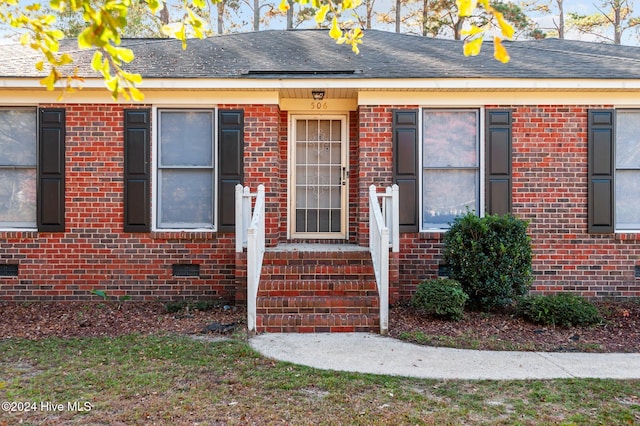 view of exterior entry