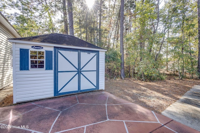 view of outbuilding