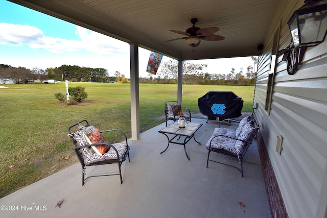 view of patio / terrace with ceiling fan