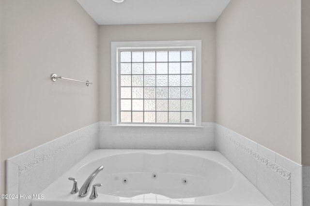 bathroom featuring a bathtub