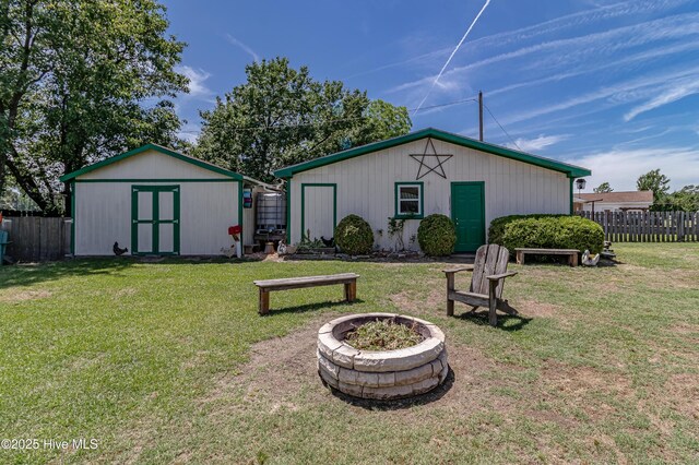 103 Shamrock Rd, Goldsboro, NC 27530 - view of rear view of property