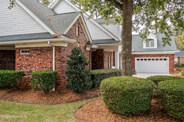 view of front of home featuring a garage