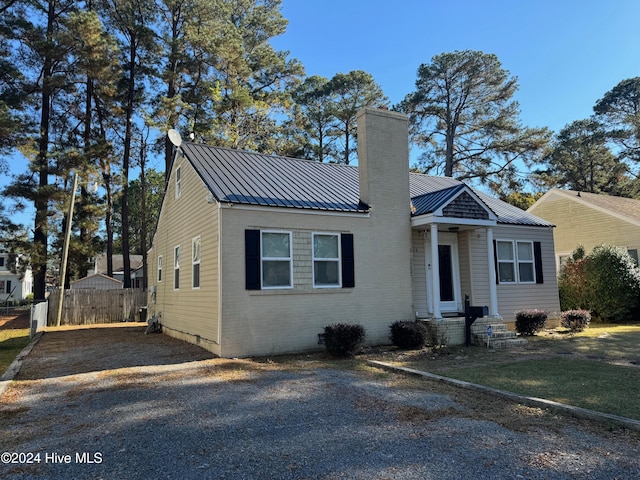 view of front of home