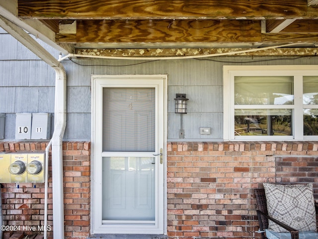 view of entrance to property