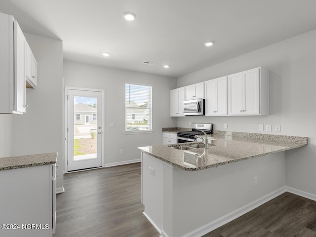 63 N Atlantic Ave Lot 143, Wilmington, NC 28411 - empty room with baseboards, dark wood-style flooring, and visible vents