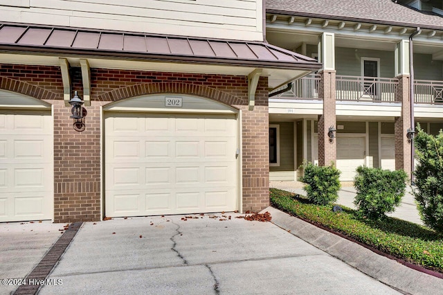 exterior space with driveway