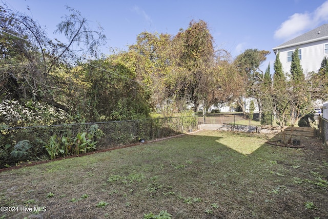 304 Birmingham Ave Unit 2, Carolina Beach, NC 28428 - view of yard