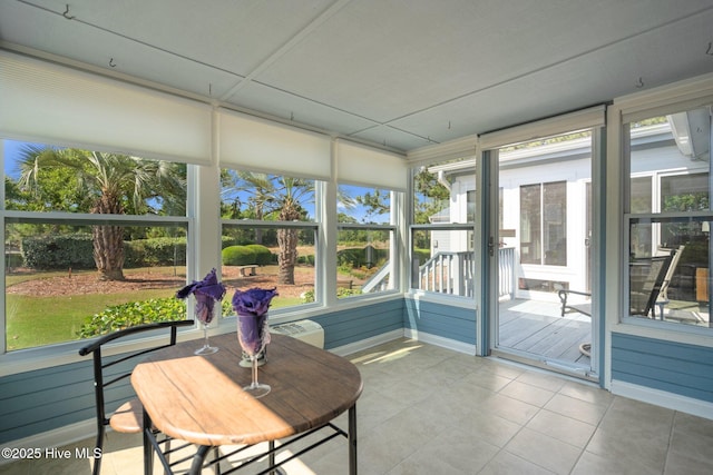 view of sunroom / solarium