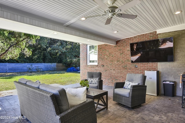 1831 Hawthorne Rd, Wilmington, NC 28403 - view of patio / terrace with a ceiling fan and outdoor lounge area