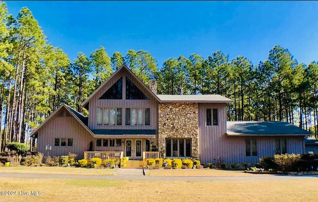 view of front of house with a porch