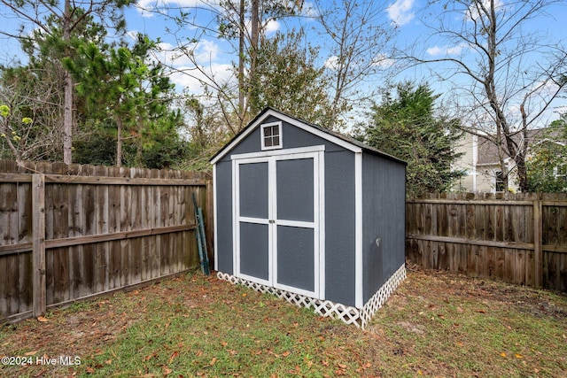 view of outbuilding