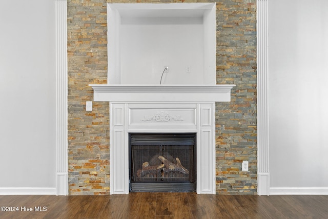 interior details with hardwood / wood-style floors