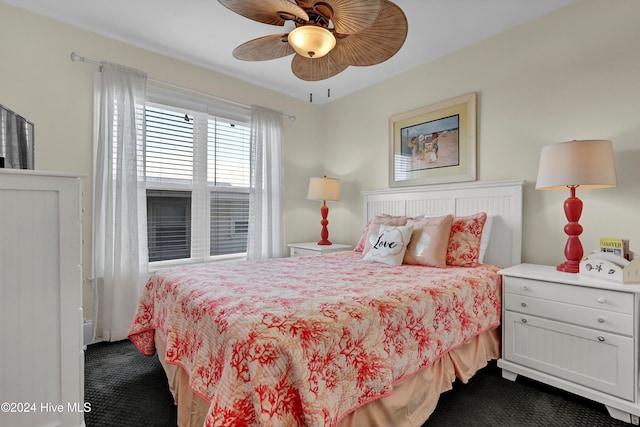 carpeted bedroom with ceiling fan