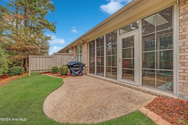 view of yard with a patio area