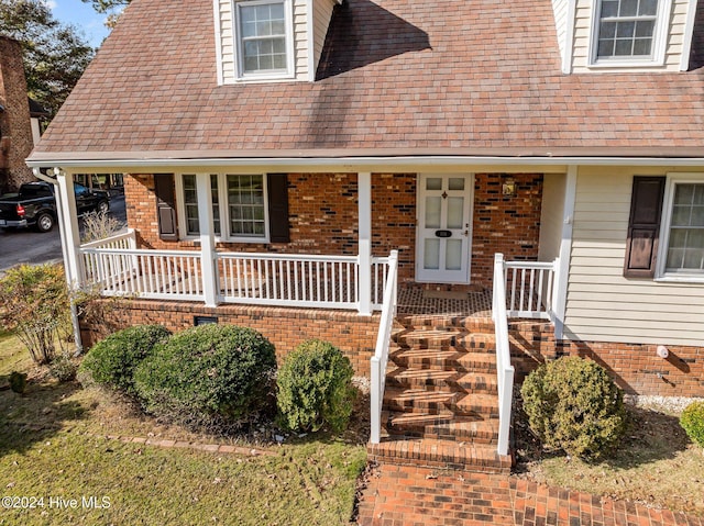 view of front of house with a porch