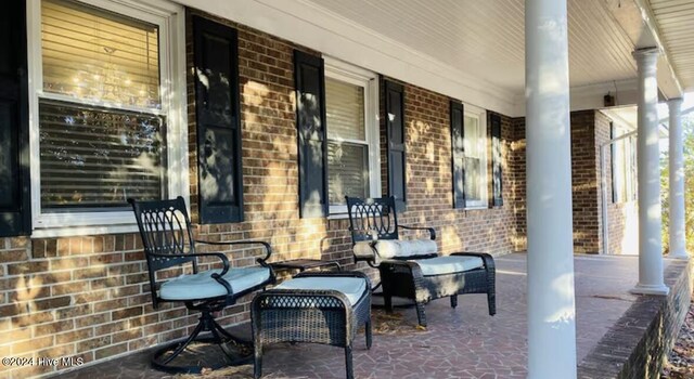 2306 Charles Blvd, Greenville, NC 27858 - view of porch