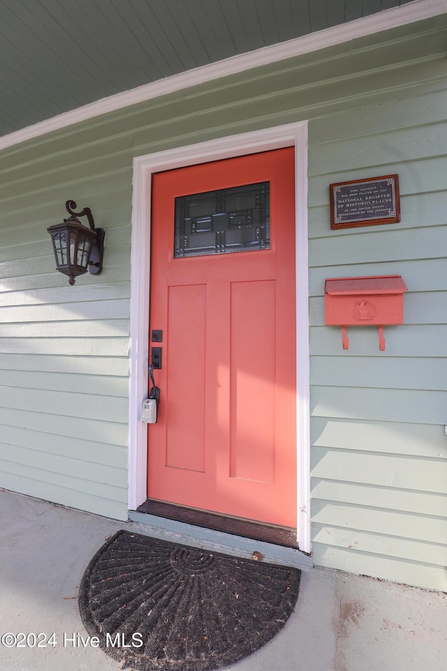 view of entrance to property