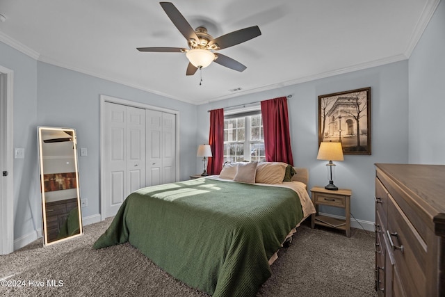 carpeted bedroom with a closet, ornamental molding, and ceiling fan