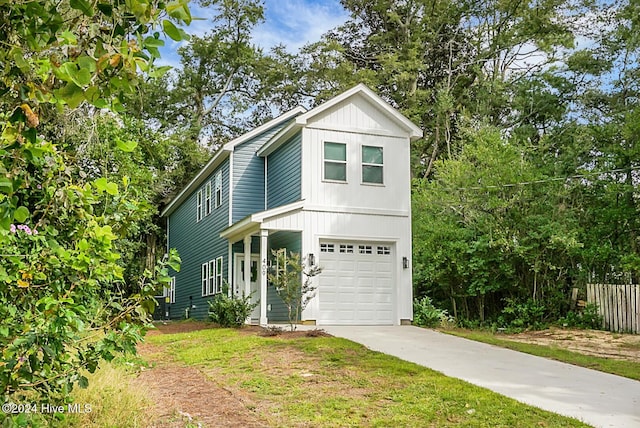 view of front facade with a garage