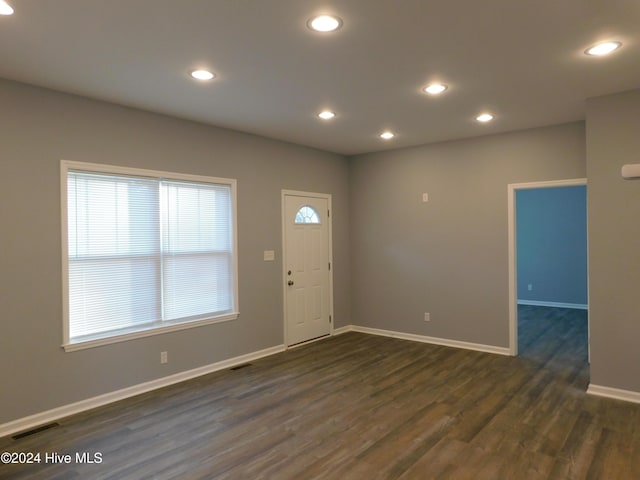 12521 Mckinnon Dr, Laurinburg, NC 28352 - entrance foyer with dark wood finished floors and recessed lighting
