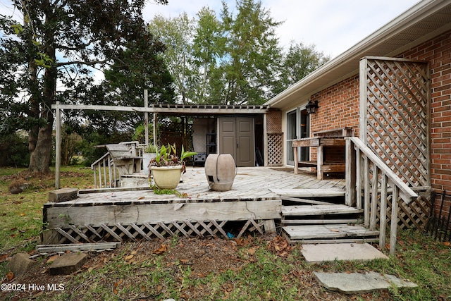 view of wooden deck