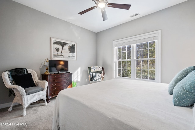 bedroom with carpet and ceiling fan