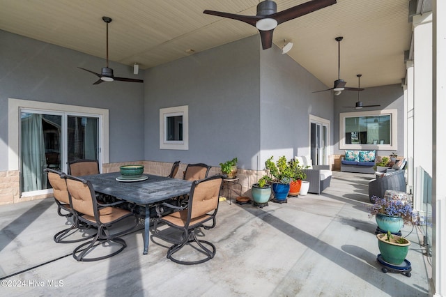 view of patio with ceiling fan