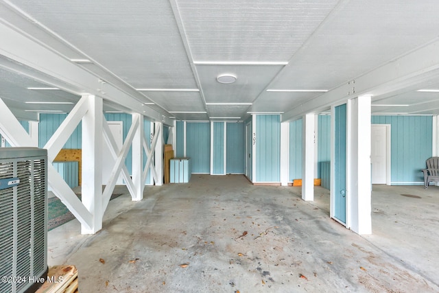 interior space featuring concrete flooring