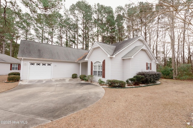 view of front facade featuring a garage