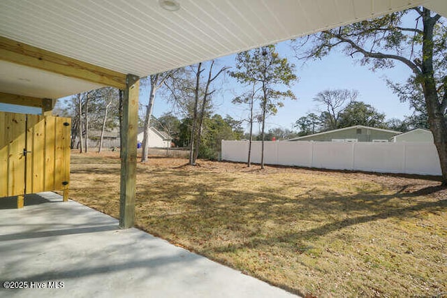 view of yard featuring fence