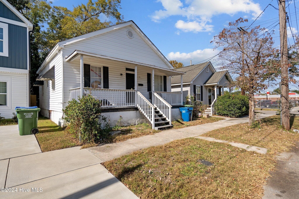 bungalow-style house with a porch