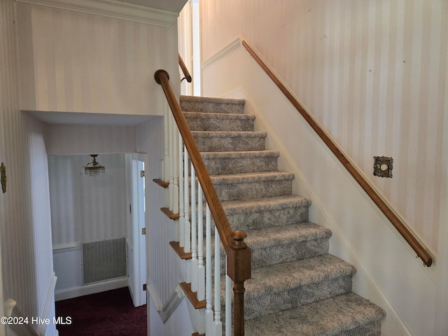 stairway with ornamental molding