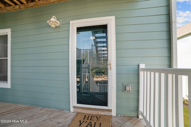 view of property entrance