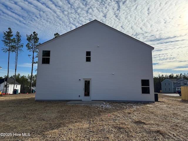 view of home's exterior