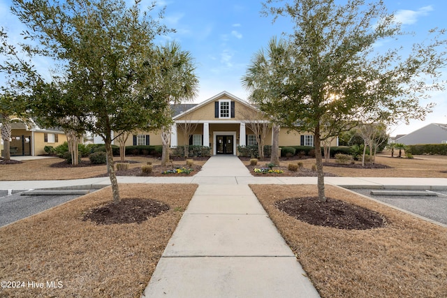 view of front of home featuring a porch