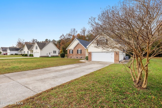 view of front of house featuring central AC and a front lawn