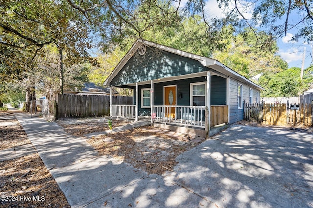 bungalow featuring a porch