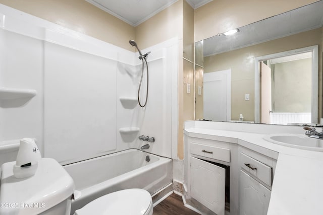 401 Pecan Ln, Lake Waccamaw, NC 28450 - bathroom featuring crown molding, shower / washtub combination, vanity, and wood finished floors