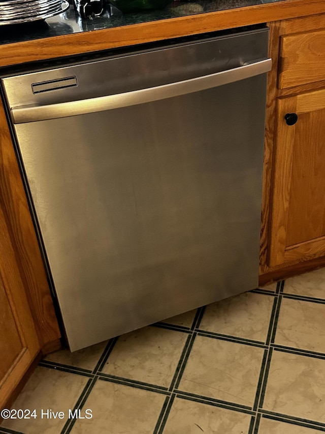 room details featuring stainless steel dishwasher