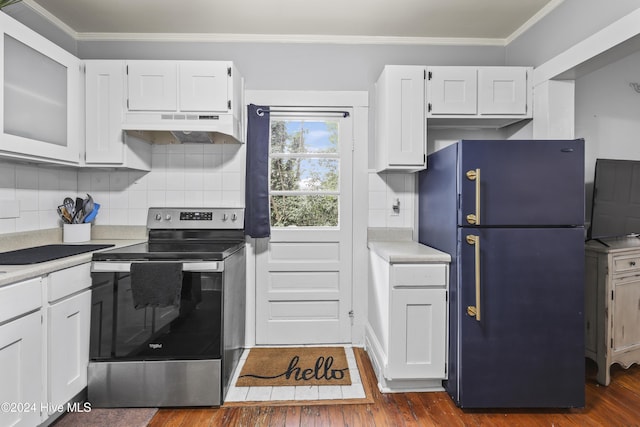 kitchen with dark hardwood / wood-style flooring, stainless steel electric range, fridge, white cabinets, and ornamental molding