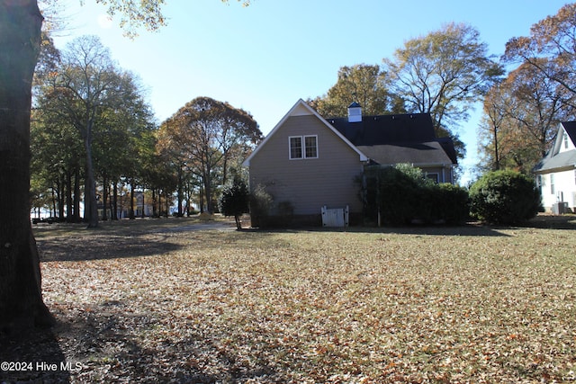 view of property exterior