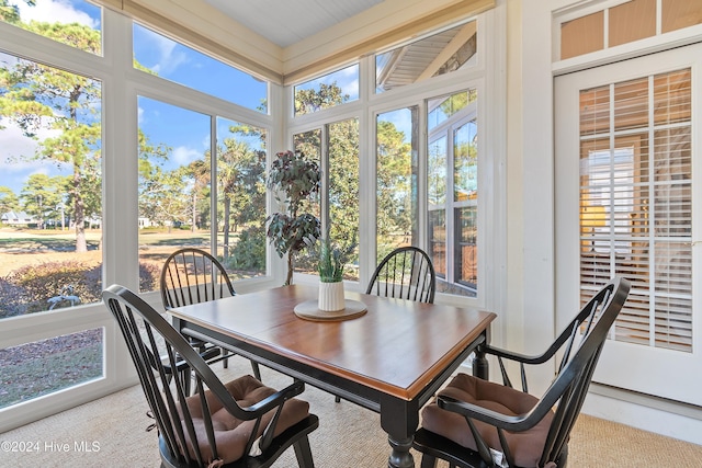 view of sunroom / solarium