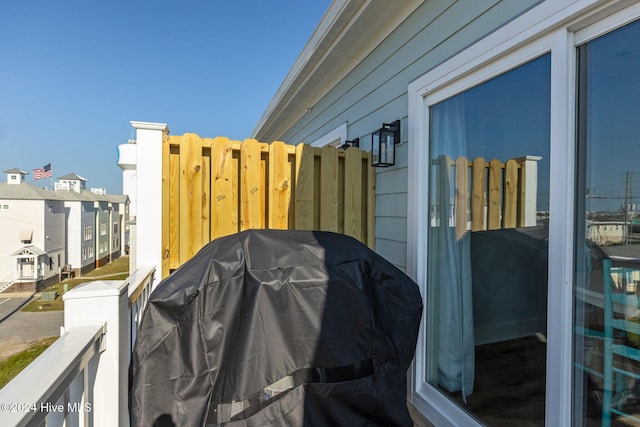 exterior space featuring a balcony