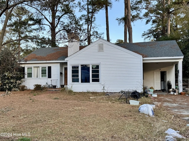 view of front of property